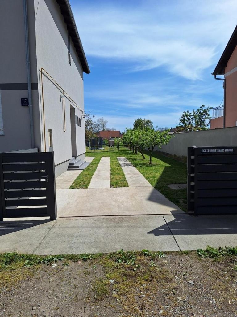 Holiday House With A Parking Space Vukovar, Slavonija - 22809 Esterno foto